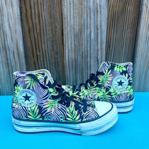 Converse Chuck Taylor All Star Jungle Platform Sneakers Youth size 2. - Picture 1 of 13